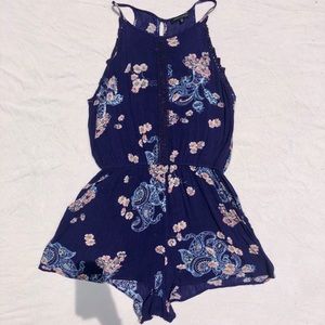 Halter top lace trim floral romper